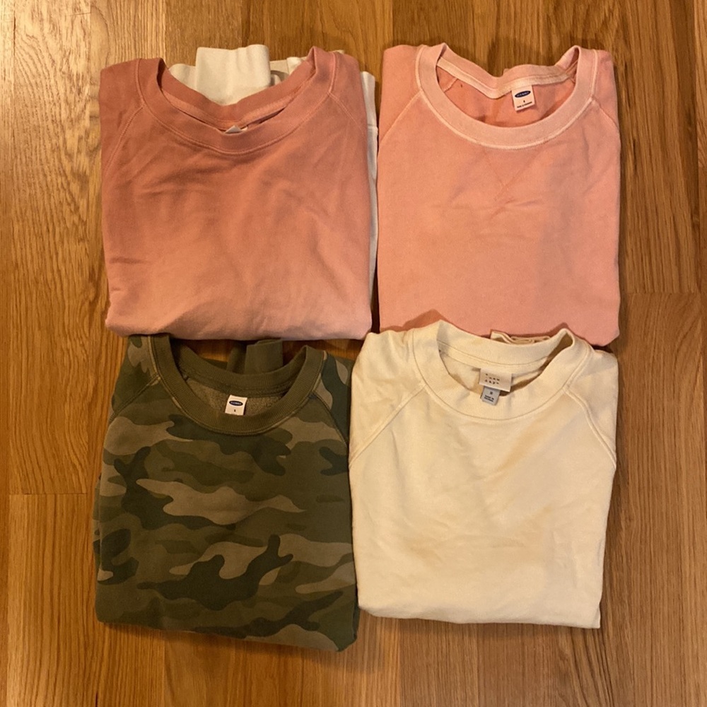 4 crew neck sweatshirts